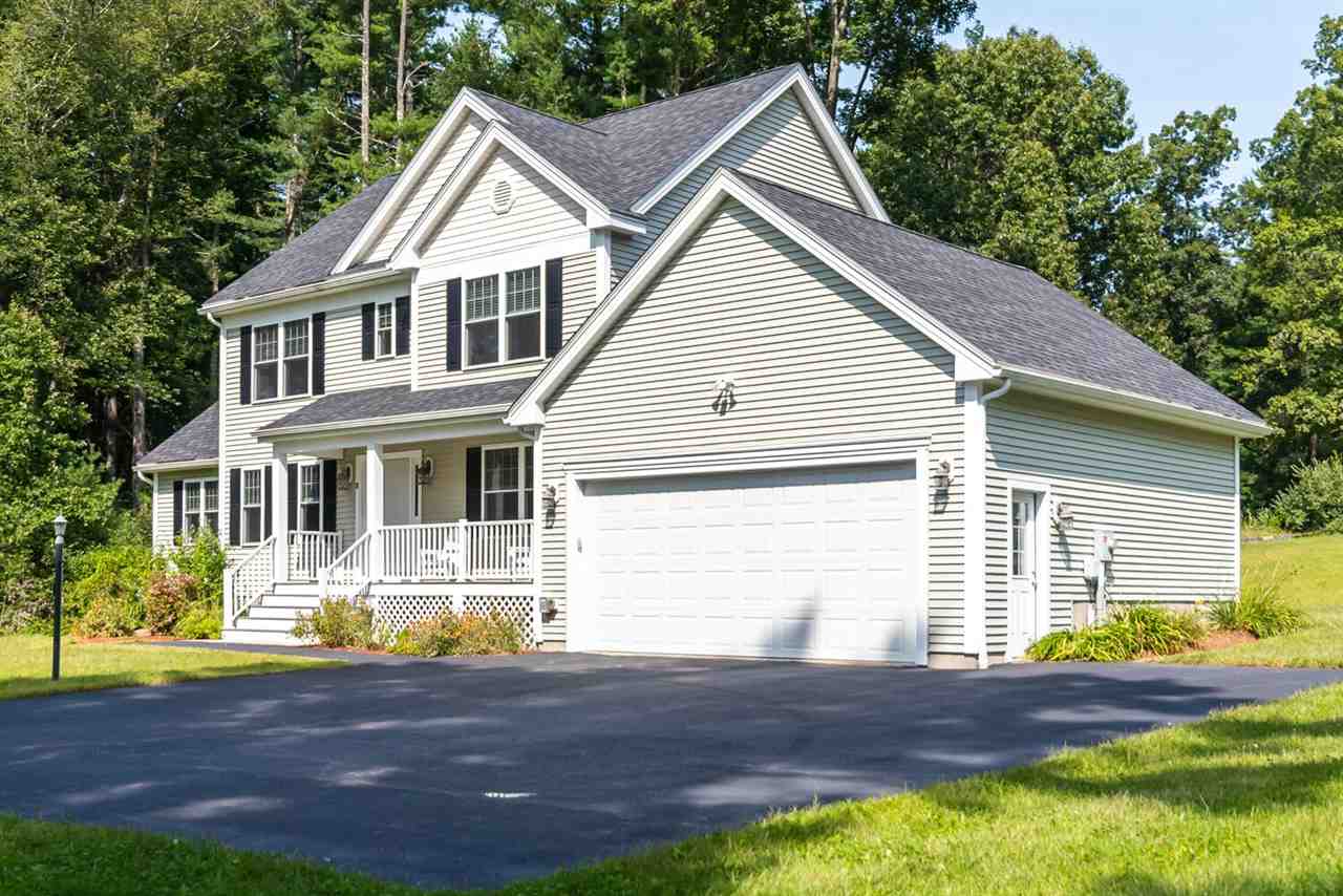 17 Groton Road Nashua, NH 03062 - Photo 2 of 40 Gallery Image 2