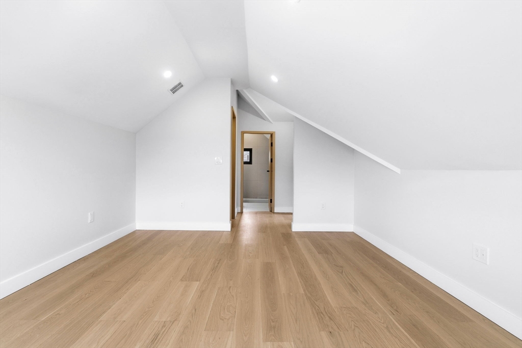 236 Lake Street Waltham, MA 02451 - Photo 29 of 36