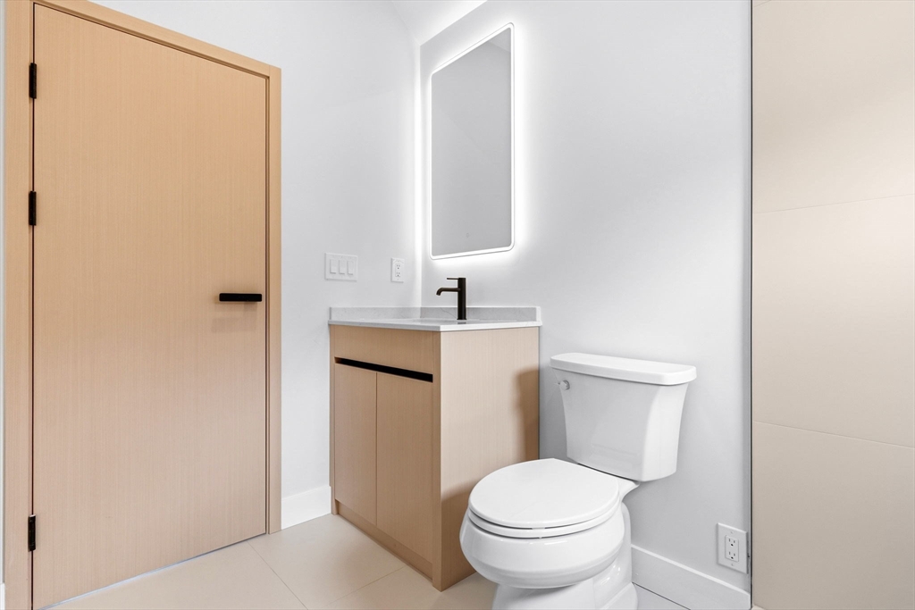 236 Lake Street Waltham, MA 02451 - Photo 31 of 36