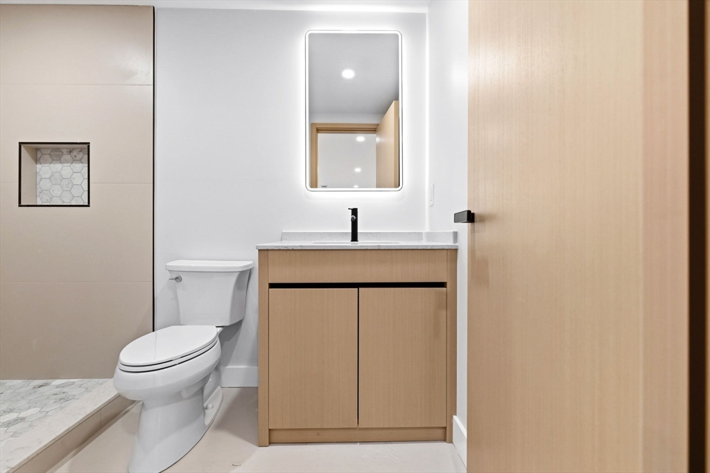 236 Lake Street Waltham, MA 02451 - Photo 32 of 36