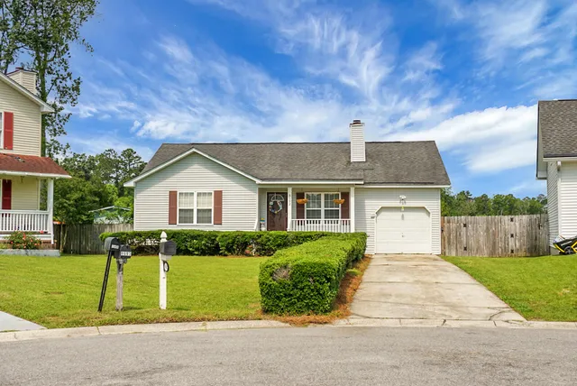 $305,000 | 8692 Bentwood Drive, North Charleston, SC 29406