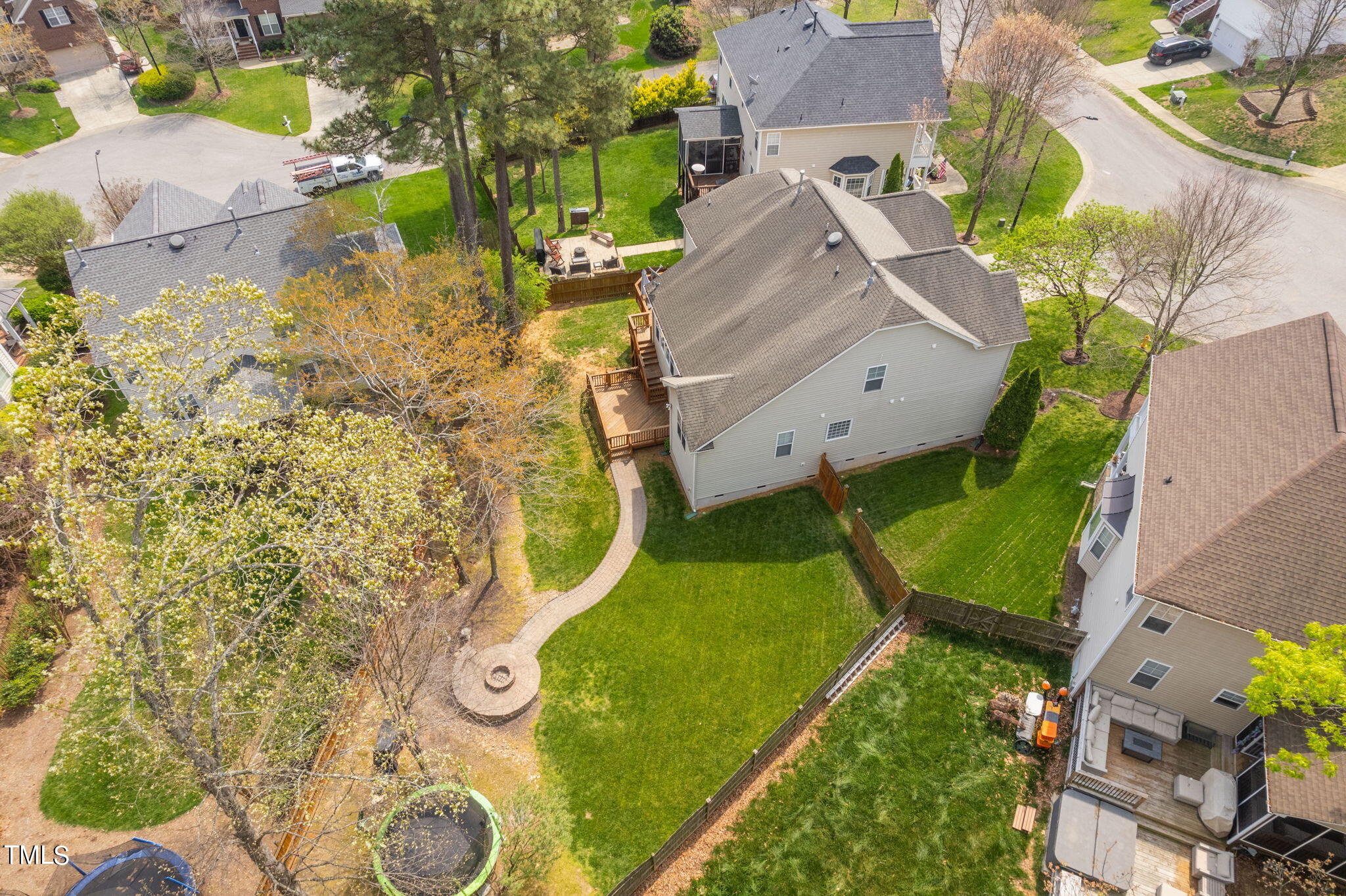 8620 Benzinger Drive Raleigh, NC 27613 - Photo 47 of 51 an aerial view of a house