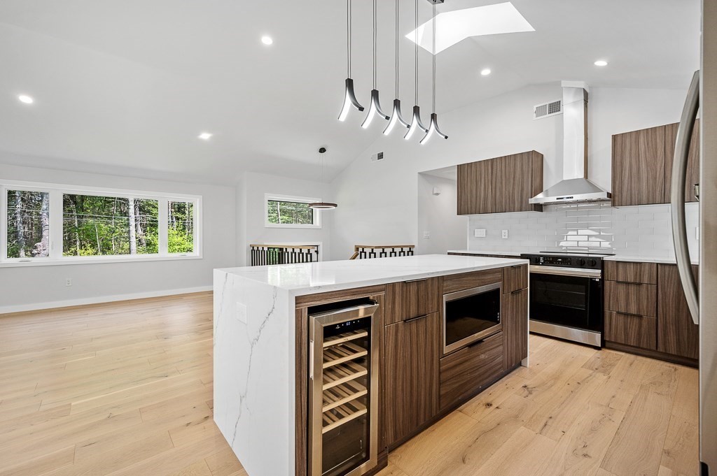 133 White Pond Road Hudson, MA 01749 - Photo 11 of 42