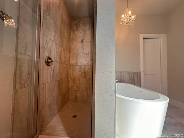 $439,900 | 1409 Bodiam Park, Bulverde, TX 78163
