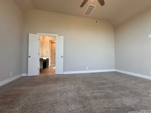 $439,900 | 1409 Bodiam Park, Bulverde, TX 78163
