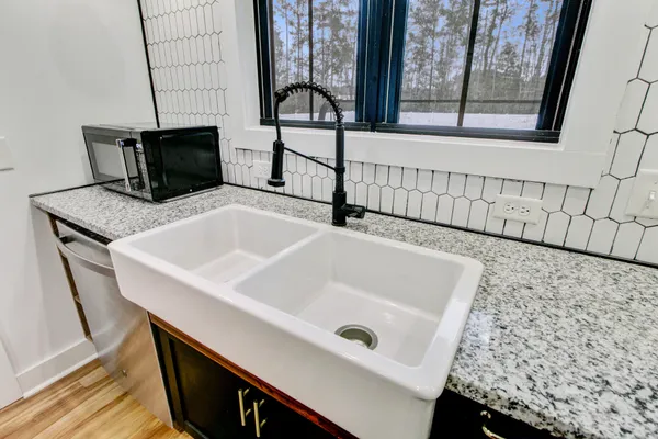 $634,900 | 85 Blackjack Lane, Andrews, SC 29510