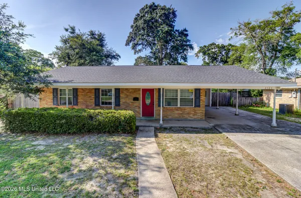 $2,200 | 2323 Middlecoff Drive, Gulfport, MS 39507