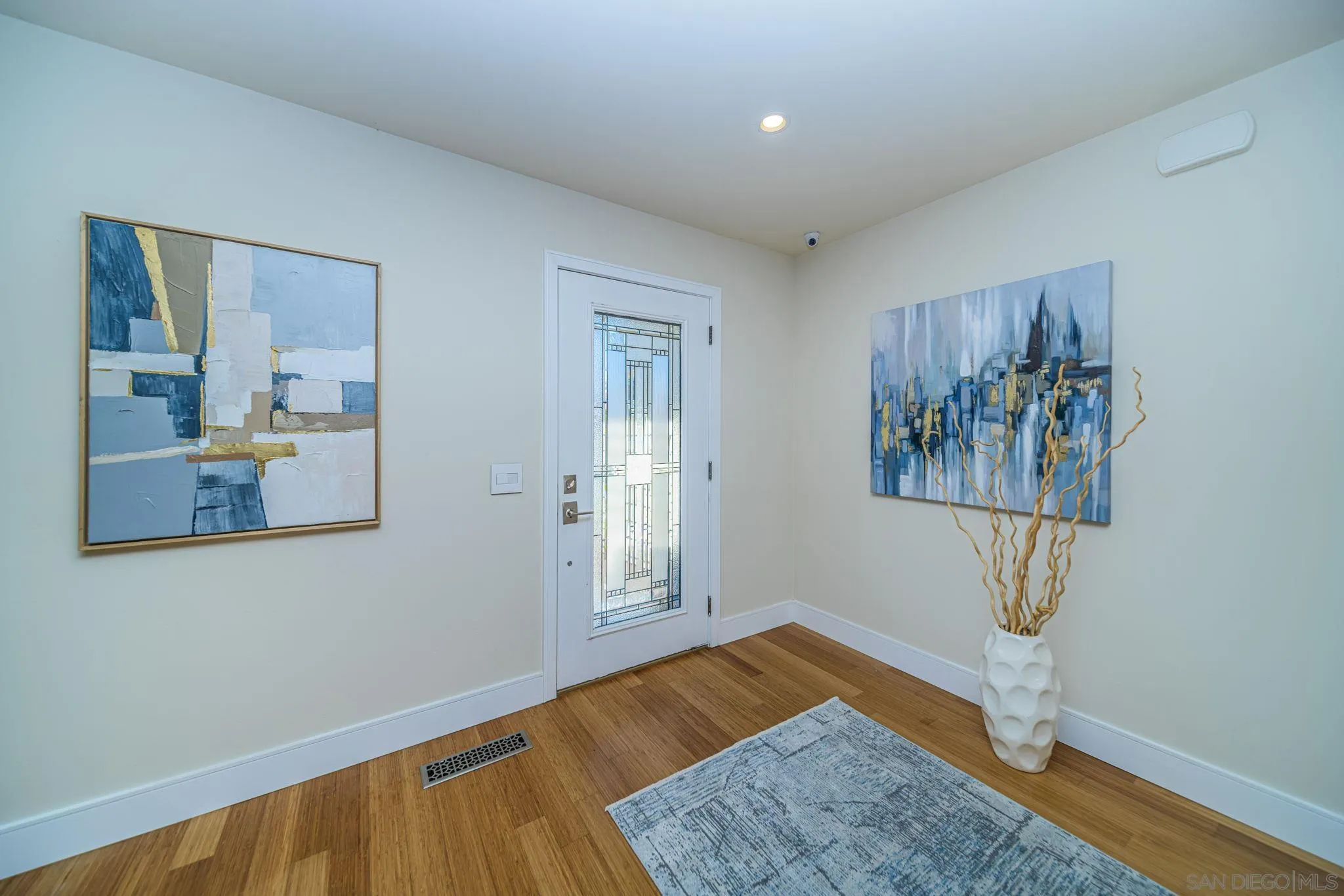 1508 Laurel Road Oceanside, CA 92054 - Photo 15 of 68 Gallery Image 15