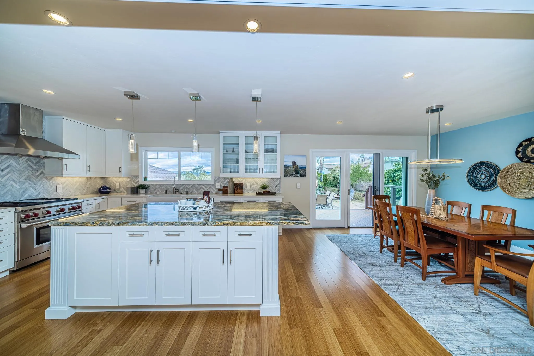 1508 Laurel Road Oceanside, CA 92054 - Photo 18 of 68 Gallery Image 18