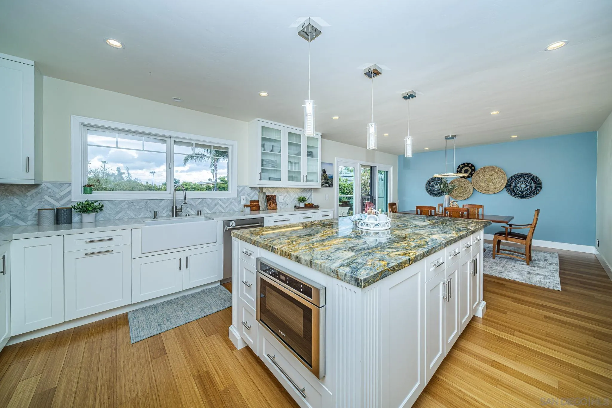 1508 Laurel Road Oceanside, CA 92054 - Photo 2 of 68 Gallery Image 2