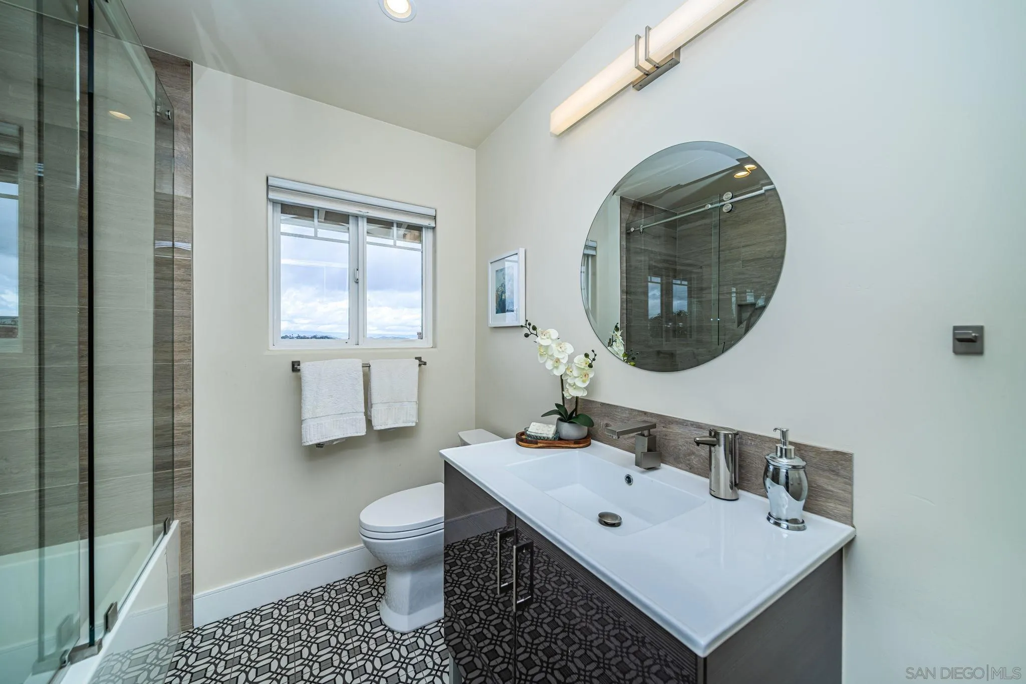 1508 Laurel Road Oceanside, CA 92054 - Photo 34 of 68 Gallery Image 34