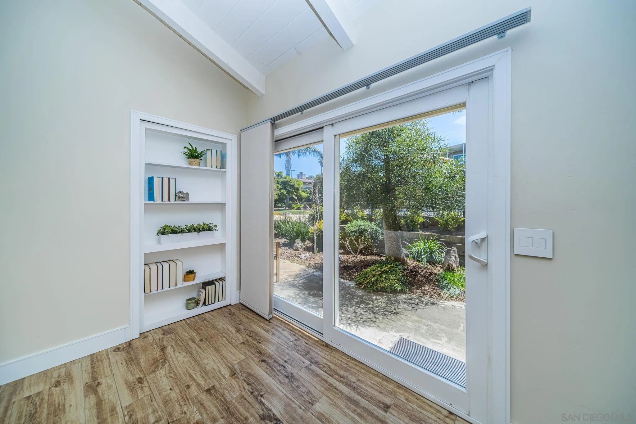 1508 Laurel Road Oceanside, CA 92054 - Photo 44 of 68 Gallery Image 44