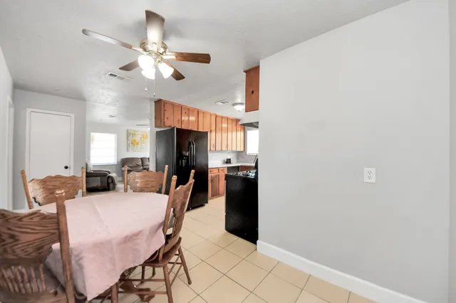 $199,999 | 2811 Wentworth Lane, Pasadena, TX 77506