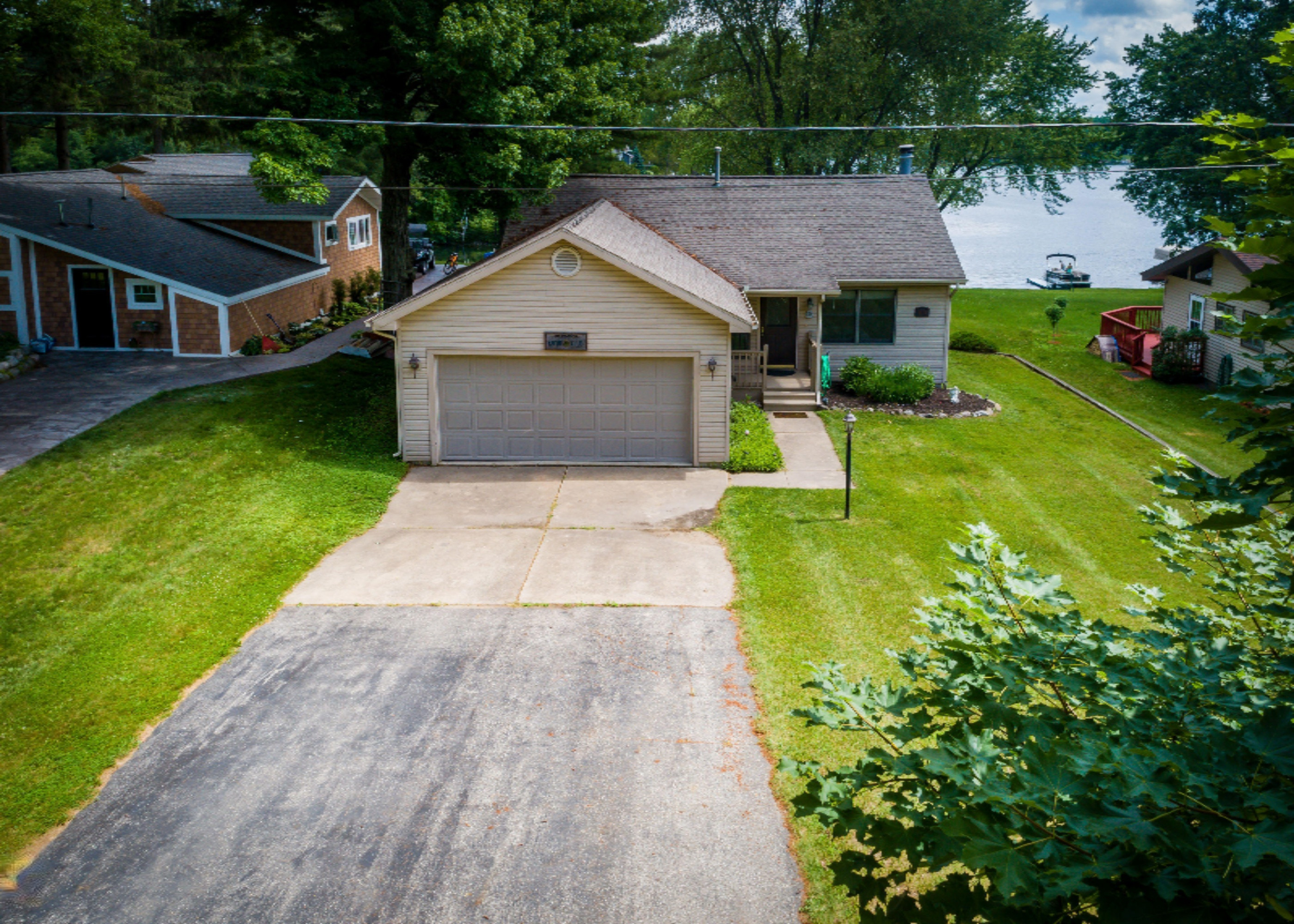 8174 West Royal Road Canadian Lakes, MI 49346 - Photo 15 of 29 27