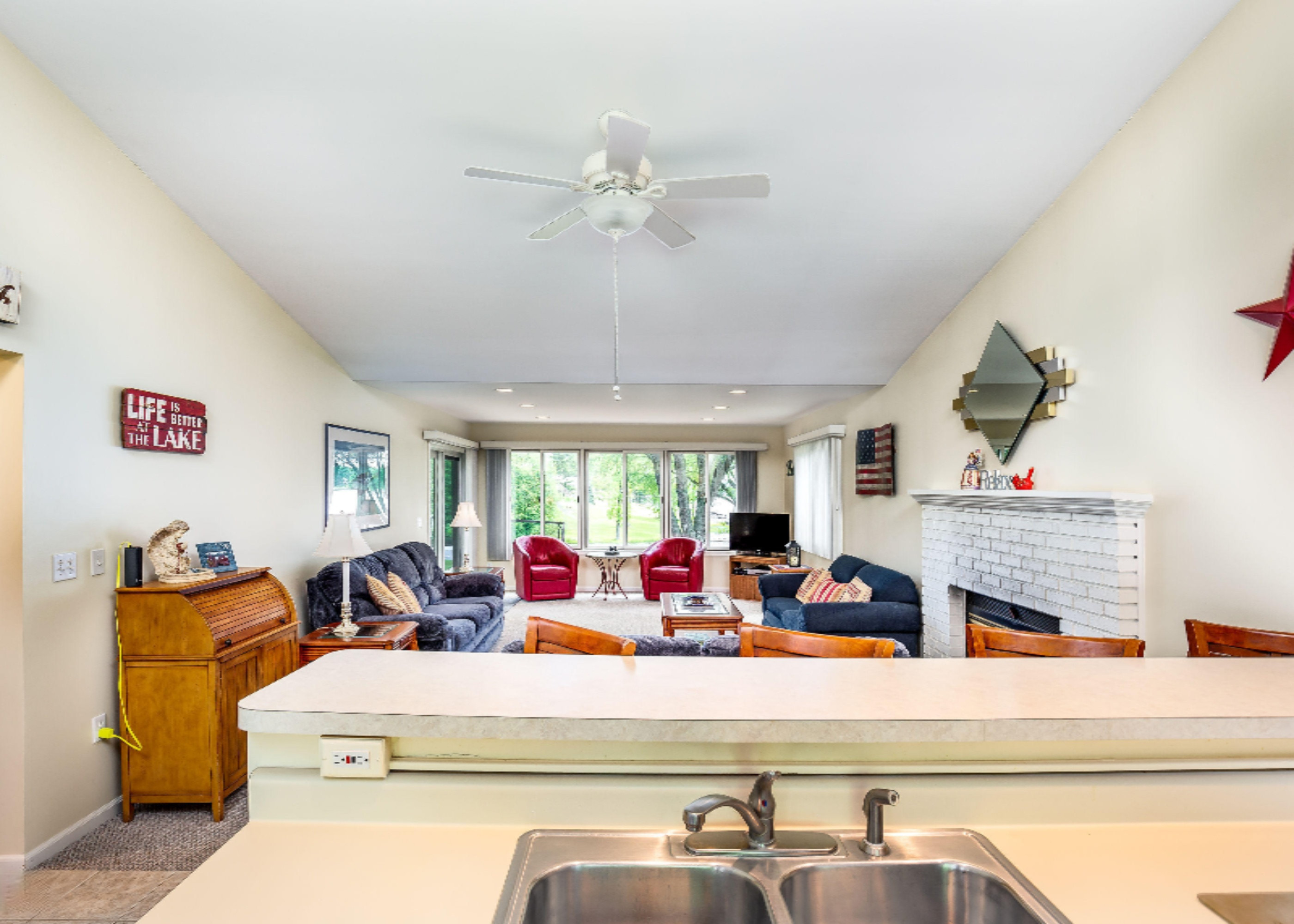 8174 West Royal Road Canadian Lakes, MI 49346 - Photo 7 of 29 3