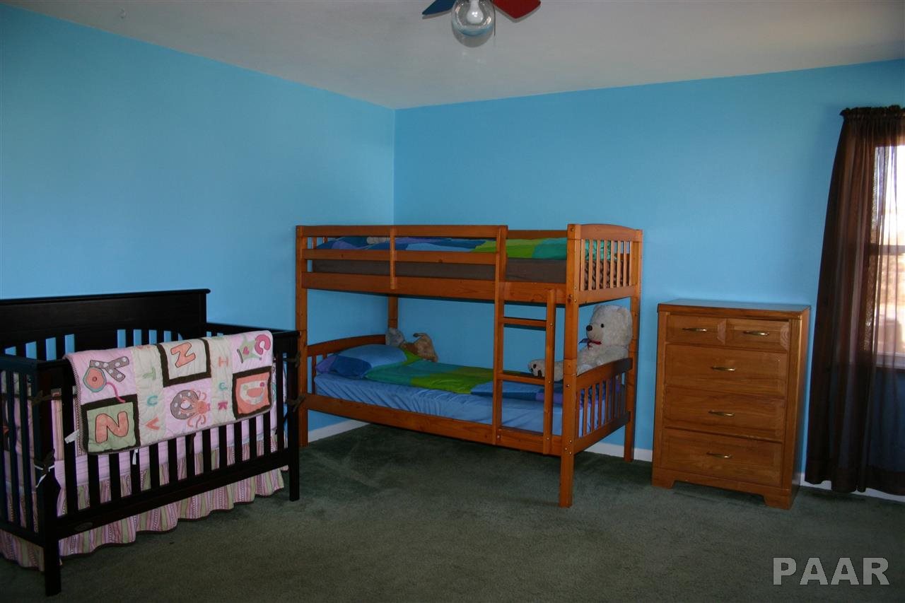 521 West Stonegate Road Peoria, IL 61614 - Photo 10 of 23 Gallery Image 10