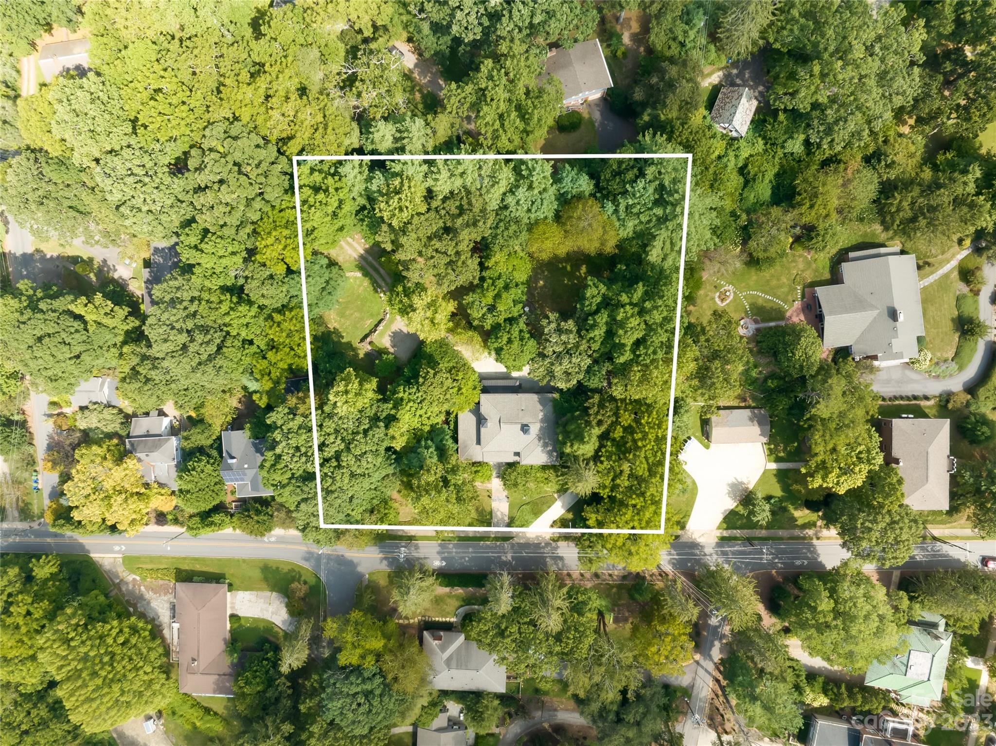 27 Edgewood Road Asheville, NC 28804 - Photo 48 of 48 an aerial view of residential houses with yard