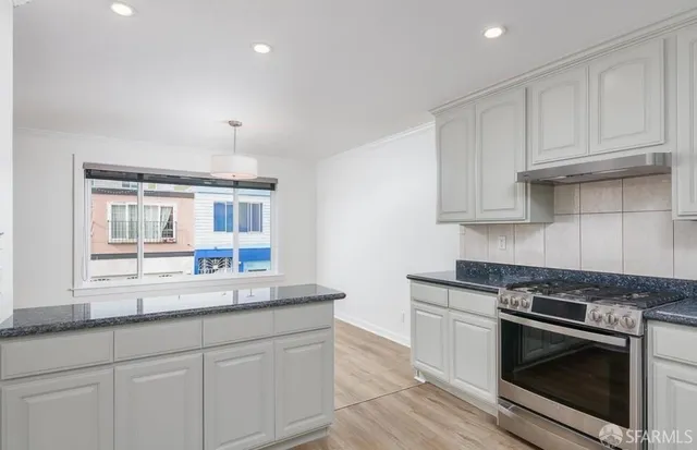 $1,280,000 | 719-721 Banks Street, San Francisco, CA 94110