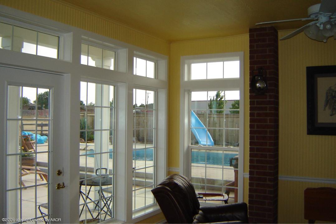 11601 Collin Wade Road Amarillo, TX 79124 - Photo 9 of 16 Sunroom
