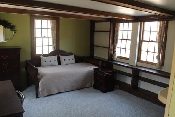 78 Winnetuxet Road Plympton, MA 02367 - Photo 9 of 25 Gallery Image 9