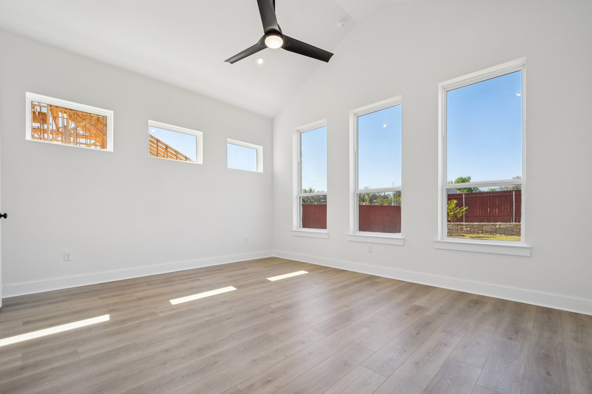 2245 Sarabanda Street Round Rock, TX 78681 - Photo 20 of 39