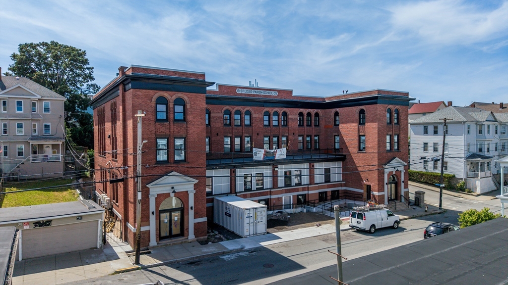 403 Division Street, Unit 4 Fall River, MA 02721 - Photo 10 of 12