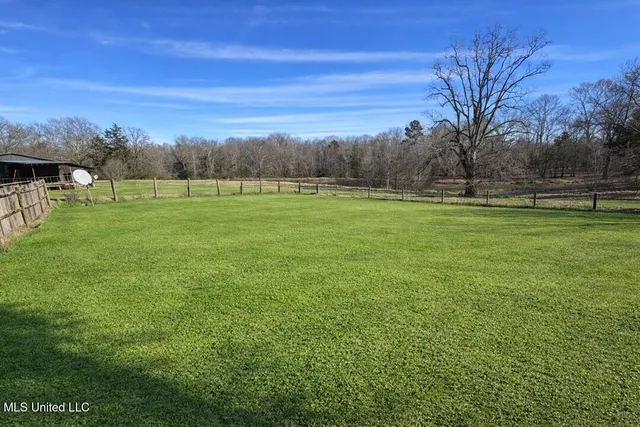 $225,000 | 20510 Midway Road, Terry, MS 39170