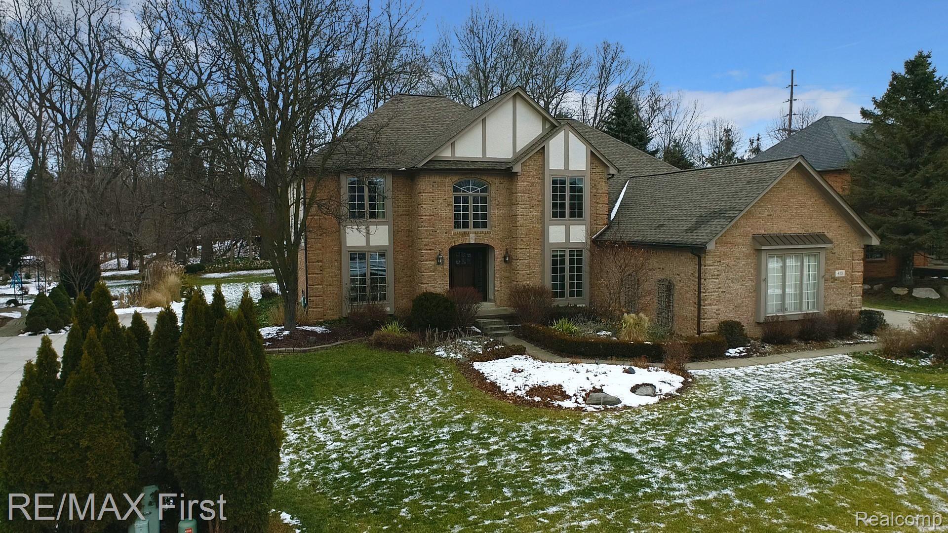 416 Cross Creek Boulevard Rochester, MI 48306 - Photo 1 of 46 1.jpg
