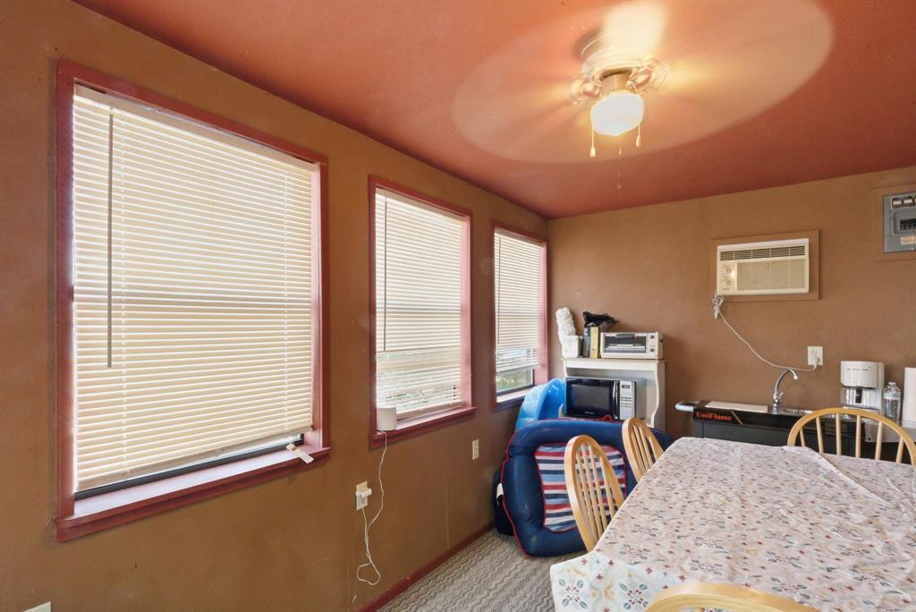 330 Chism Trail Gordon, TX 76453 - Photo 24 of 35 a bedroom with furniture and a window