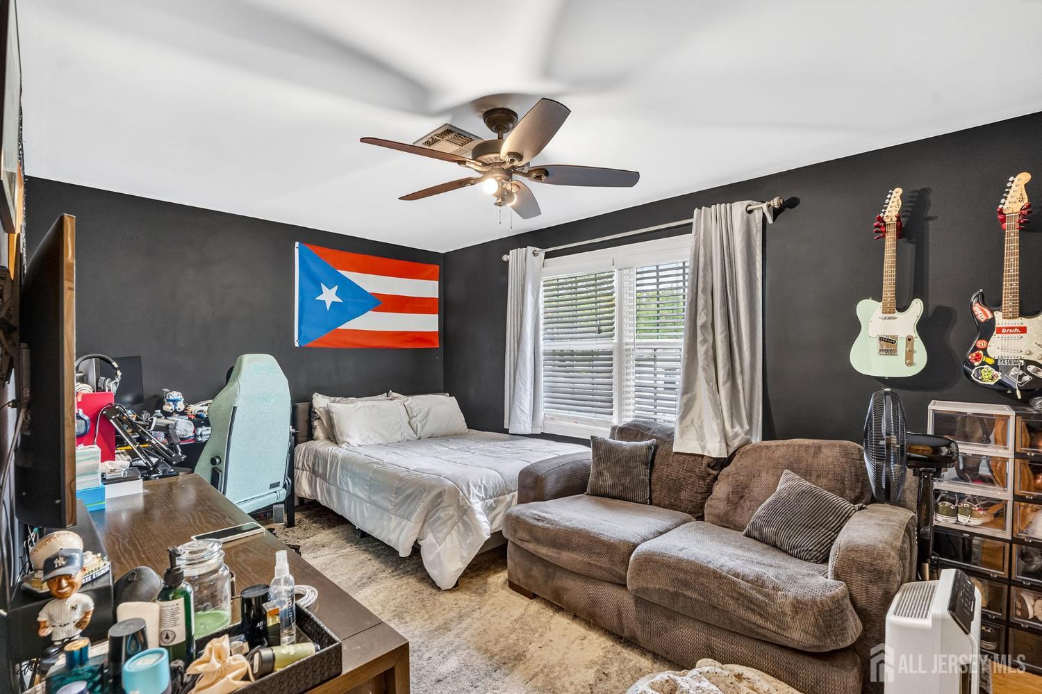 695 Spruce Road North Brunswick, NJ 08902 - Photo 40 of 63