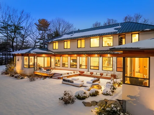 $7,850,000 | 12 Robin Road, Weston, MA 02493
