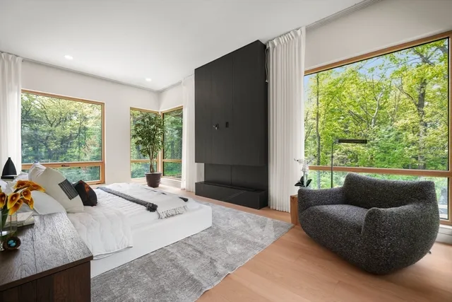 $7,850,000 | 12 Robin Road, Weston, MA 02493