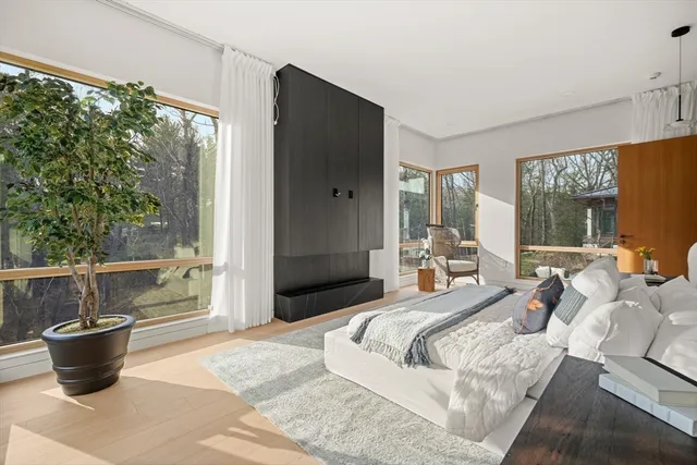 $7,850,000 | 12 Robin Road, Weston, MA 02493