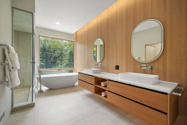 $7,850,000 | 12 Robin Road, Weston, MA 02493