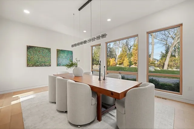 $7,850,000 | 12 Robin Road, Weston, MA 02493