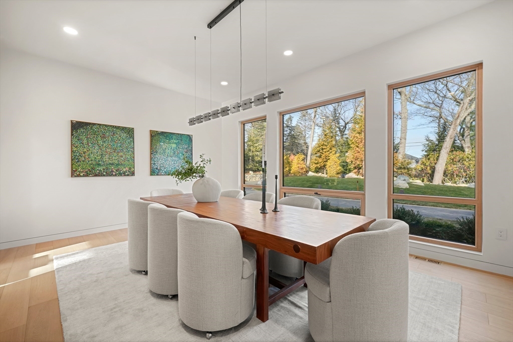 12 Robin Road Weston, MA 02493 - Photo 20 of 39