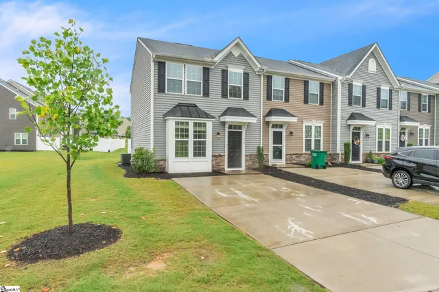 $1,600 | 574 Preakness Run, Spartanburg, SC 29301