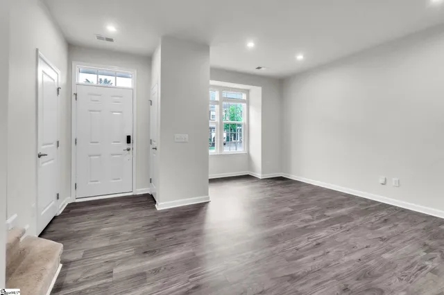 $1,600 | 574 Preakness Run, Spartanburg, SC 29301