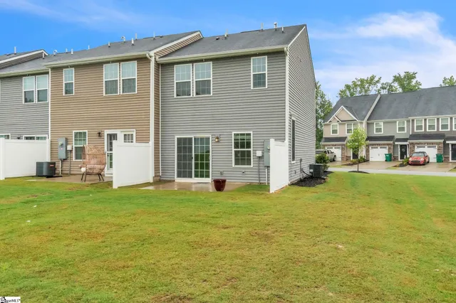 $1,600 | 574 Preakness Run, Spartanburg, SC 29301