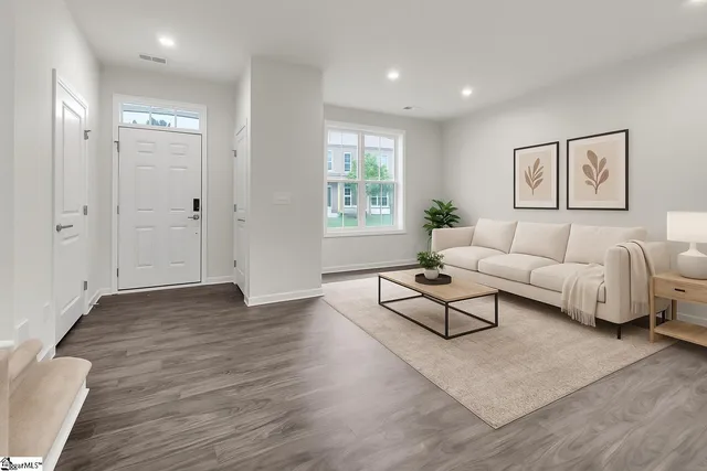 $1,600 | 574 Preakness Run, Spartanburg, SC 29301