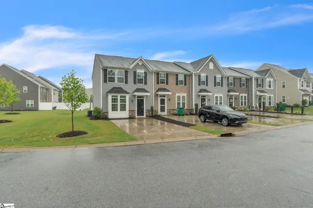 $1,600 | 574 Preakness Run, Spartanburg, SC 29301