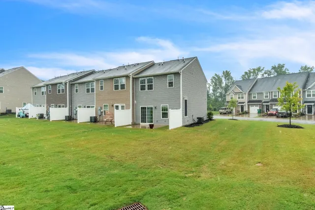 $1,600 | 574 Preakness Run, Spartanburg, SC 29301