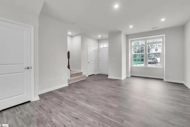 $1,600 | 574 Preakness Run, Spartanburg, SC 29301