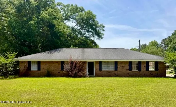 $174,900 | 301 West Ray Drive, Hattiesburg, MS 39402