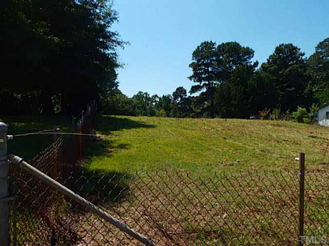 5308 Rock Quarry Road Raleigh, NC 27610 - Photo 7 of 14