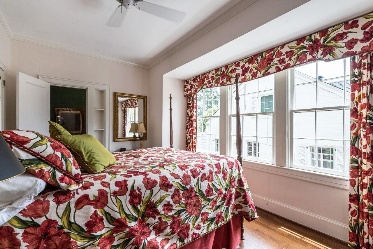 1124 Harvey Street Raleigh, NC 27608 - Photo 22 of 37 Photo 22