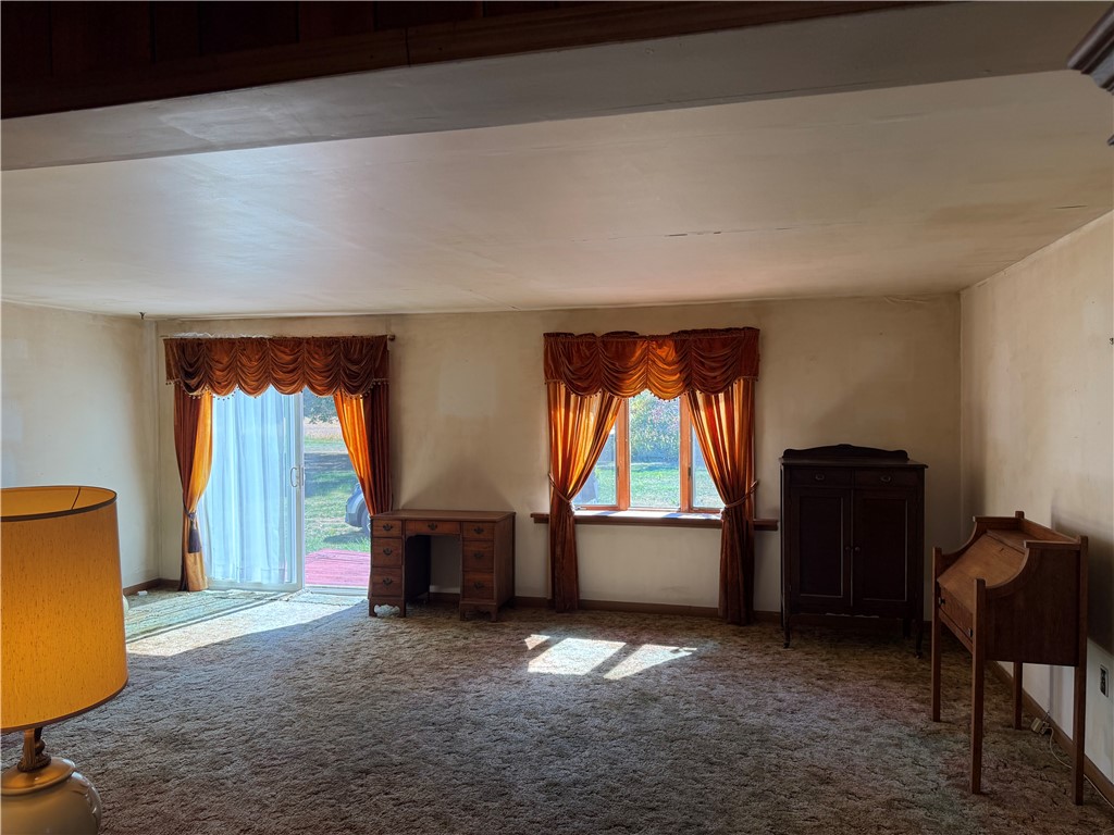 14720 East Lee Road Albion, NY 14411 - Photo 9 of 19