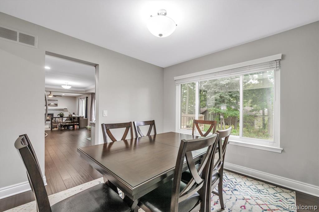 2147 Hickory Leaf Court North Rochester, MI 48309 - Photo 19 of 69