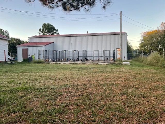 6160 Underwood Road Springfield, TN 37172 - Photo 7 of 21 a house view with a outdoor space