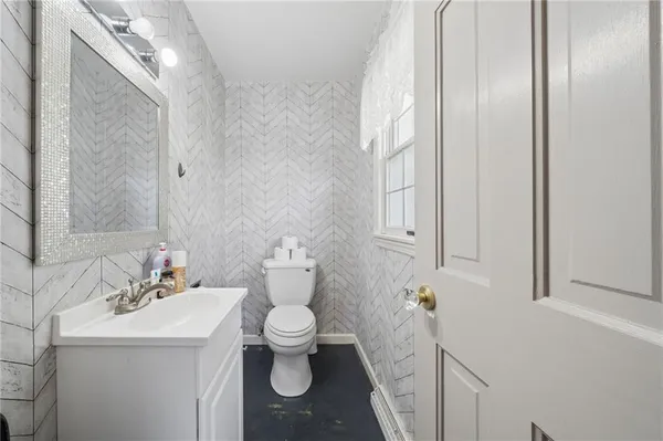 $309,900 | 107 Heather Lane, Kittanning, PA 16201